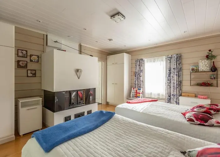 Majestic 3 Bedroom With Sauna Villa Rovaniemi